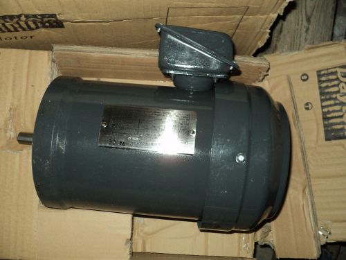 DAYTON 4THY2 MOTOR 2 HP , 208-230/460 V , 3 PH , 3455 RPM , 56C FR , G PURPOSE