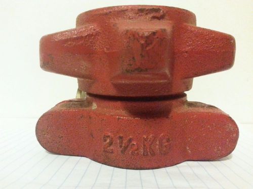 Fire hose adaptor 2 1/2 KG Red Solid Metal