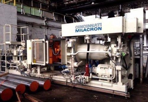 CINCINNATI MILACRON 375-20 E/P PLASTIC INJECTION MOLDING MACHINE. 375 TON. 20 OZ