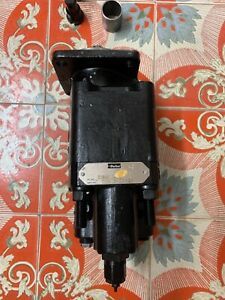 Parker Cast Iron Pump G101/G102 Series Pt. No. 3089310429 Ser. No. YH0619-00429