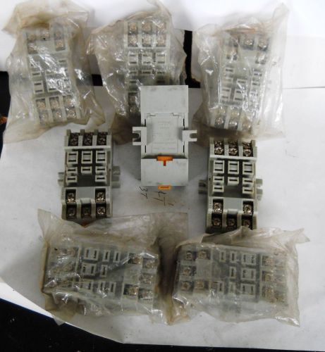 8 pcs 11 BLADE DIN RAIL MOUNT RELAY SOCKET  *NOS*