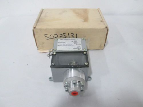 NEW MERCOID 1003-W-A1-D DWYER 600PSI 3/4IN NPT PRESSURE SWITCH 250V-AC D287611