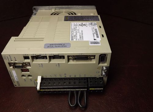 Yaskawa Servopack SGDS-08A72A - Servo Drive