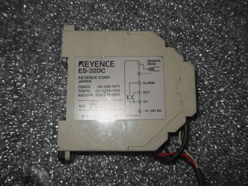 (V31-3) 1 USED KEYENCE ES-32DC PROXIMITY SENSOR AMPLIFIER