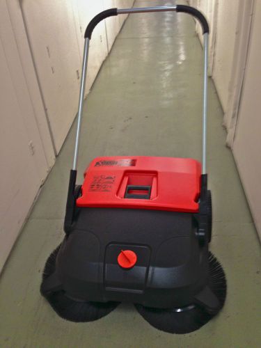 770  Manual Triple Brush Sweeper, 30.5&#034; Width