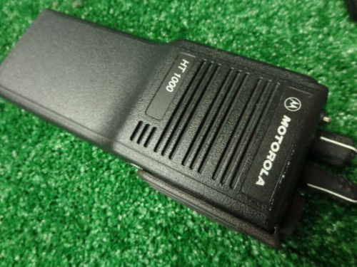 Motorola ht1000 vhf radio 16 ch 4 watt 136-174 h01kdc9aa3dn n band  radio only for sale