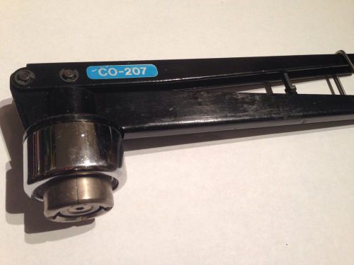 CO - 207 Hand Decrimper for Flip Off Vial Seals Crimp Tool.