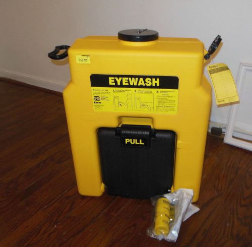 ENCON  Eyewash Station, Encon 2358.1-2009  NEVER USED -ANSI Z358.1 2009 STANDARD