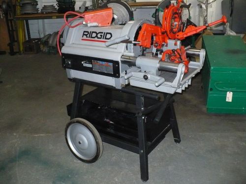 RIDGID 1224 1/4&#034;-4&#034; PIPE THREADING MACHINE W/ CLOSED STAND