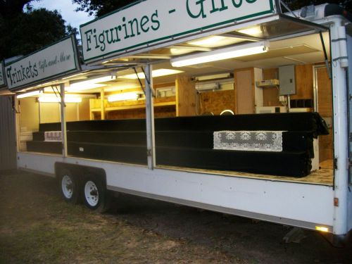 1995 8&#039;x27&#039; Wells Cargo Merchandise,Vending, Display, Concession Trailer