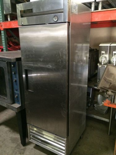 True T-23 Single Door Reach In Refrigerator 23 Cubic Ft.