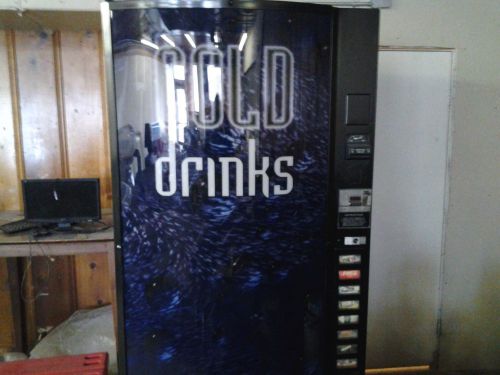 Vendo 475 Single Price Can &amp; Water Soda Machine~Generic Graphics