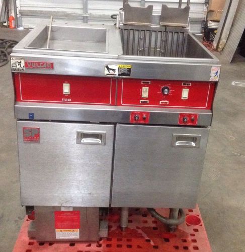 Vulcan Electric Fryer w/Filtation &amp; auto basket lifts