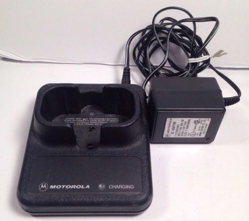 Motorola HLN8371A, HTN9204A Radio  Charger Cradle Free Ship!