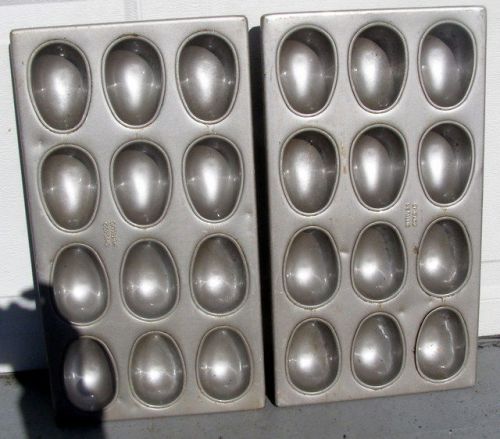 ** CHICAGO - Metallic - COMMERCIAL - TWO (2) - EGG cake design BAKING PANS * **