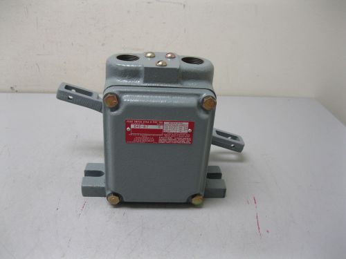 Allen-Bradley 840-B7 Ser C Float Switch NEW H18 (1858)