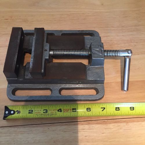 4&#034; Machine Vise