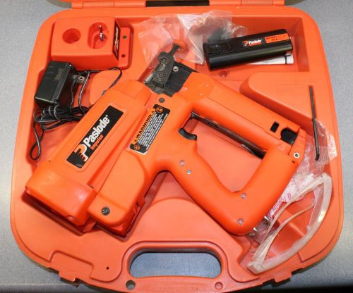 Paslode Impulse Cordless 16 Ga. IM250II Finish Nailer ~ MINT COND. ~ # 900400