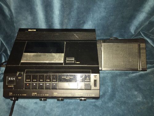 SANYO MEMO-SCRIBER TRANSCRIBING SYSTEM -TRC9040 w/ pedal Transcriber Machine