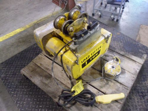 DRESSER 1 TON LOAD LIFTER HOIST #526645J MOD:110105-5 LIFTING SPEED:16FRM USED