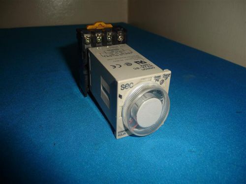 Omron H3JA-8C H3JA8C Timer w/ Socket