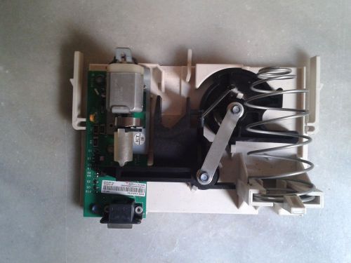 IBM CASH DRAWER LATCH ASSEMBLY FRU P/N: 46N4387