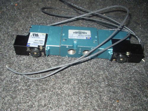 Mac valves 825c-pp-111ca-652 solenoid air valve 2 postion 4 way for sale