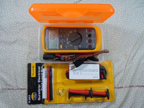 FLUKE 87V TRUE RMS MULTIMETER KIT + TL-223 TEST LEAD SET - 57141. MUST L@@K.