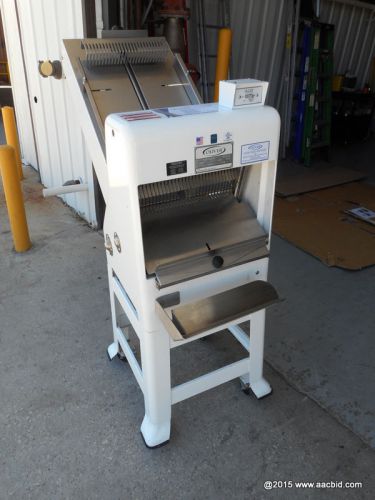 OLIVER 797-32NC GRAVITY FEED COMMERCIAL BREAD BAKERY SLICER LOAF FLOOR UNIT