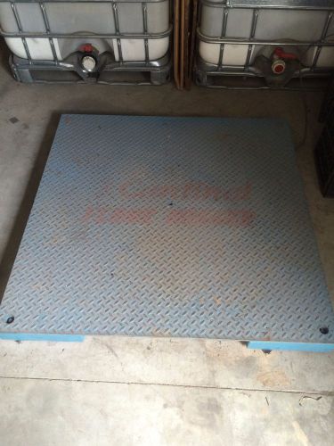 Cardinal Floor Hugger Pallet scale 5000 lb