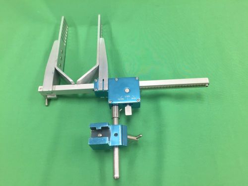 Dyonics Arthroscopic Leg Holder