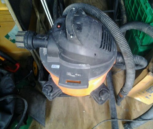 RIDGID 22.5lt wet vac