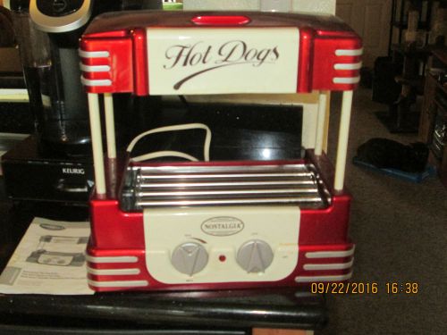 Nostalgia Hot Dog Roller Grill