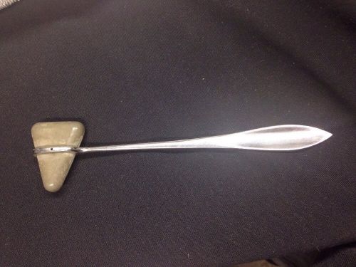 VINTAGE MEDICAL NEUROLOGICAL REFLEX HAMMER GERMANY V. MUELLER A DE10720