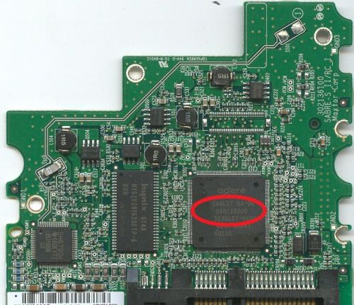 MAXTOR DiamondMax 10 6V120E0 6V120EO VA131610 PCB BOARD