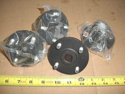 SET/4 COUPLER 17MM  KEYED SHAFT ADAPTER HUB FLANGE PTO HYDRAULIC POWER TAKE OFF