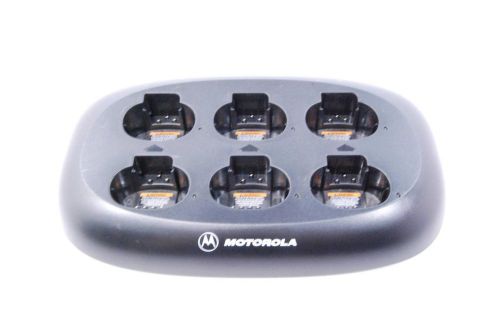 Motorola CPD-6 NNTN4028CR 6 Radio Battery Charger