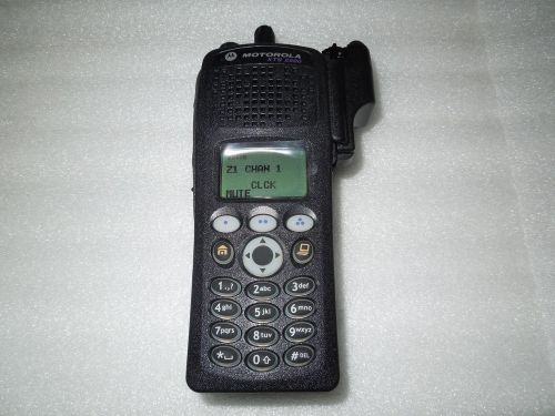 MOTOROLA ASTRO XTS 2500 Digital UHF Radio H46QDH9PW7BN 380-470 MHz