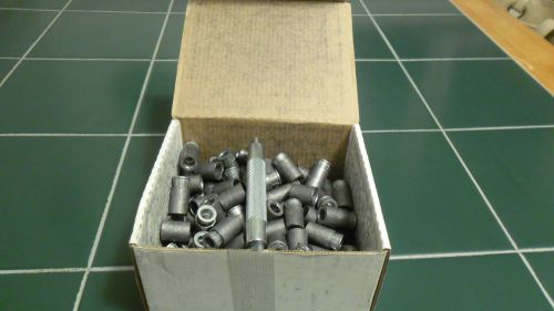 NEW GREENLEE 84299 BOX of 100 1/4&#034;-20 EXPANDING CAULKING ANCHORS