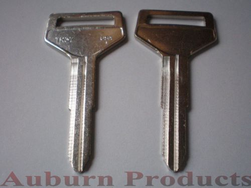 TR37 TOYOTA KEY BLANK / NICKEL PLATED / 30 KEY BLANKS / FREE SHIPPING