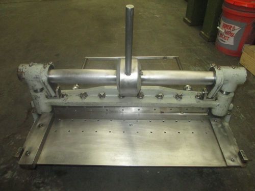 Diacro 24&#034; hand operated sheet metal shear model #4 - 24&#034; length, 16 gauge cap. for sale