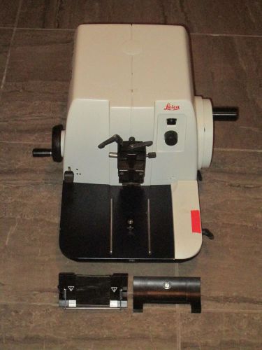 Leica RM 2135 Microtome