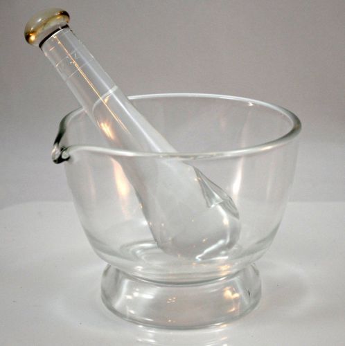 Footed Glass Mortar &amp; Pestle Set: (16 oz)