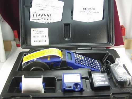 Brady HandiMark Portable Label Maker  (a215)