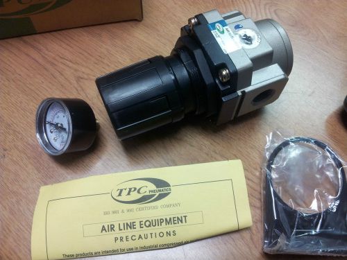 TPC AIR REGULATOR WITH GAUGE UPR-4000-03BG NIB Fast Shipping = )