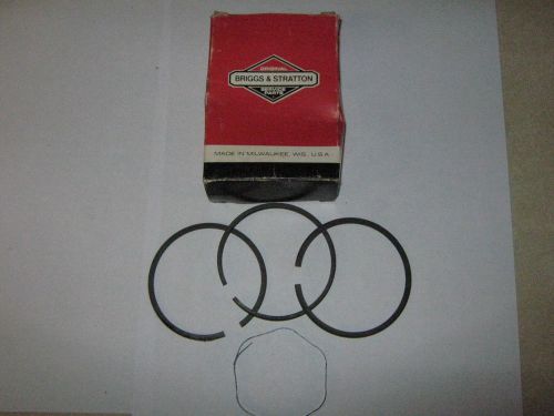 Genuine briggs &amp; stratton gas engine piston ring set 393835 for sale