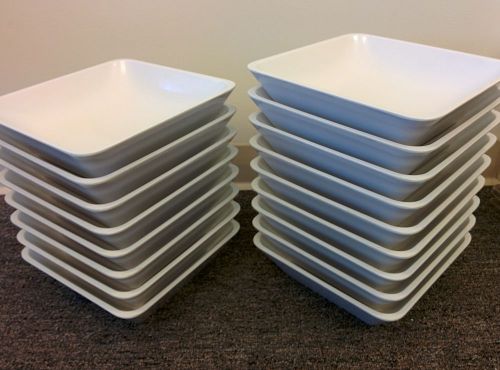 Lot of 17 Elite Global Solutions M10SQ-W Belize 2.25 Qt White Square Bowls