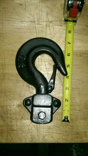 2 Ton Saftey Swivel Hook - Rigging - Lifting