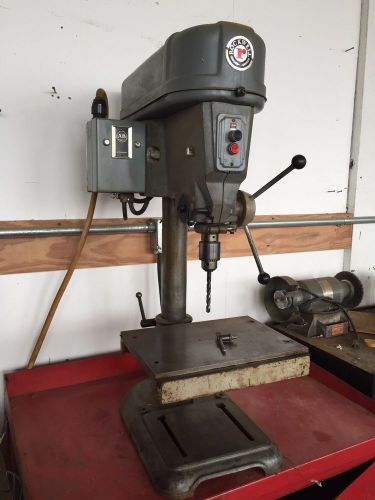 15&#034; DELTA ROCKWELL 15-665 Bench Model  6 SPEED DRILL PRESS  1725 rpm 3 ph