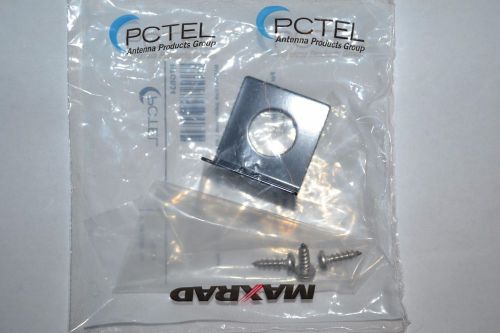 PCTEL - 3/4&#034; Trunk Mount L Bracket, Black BTGB34